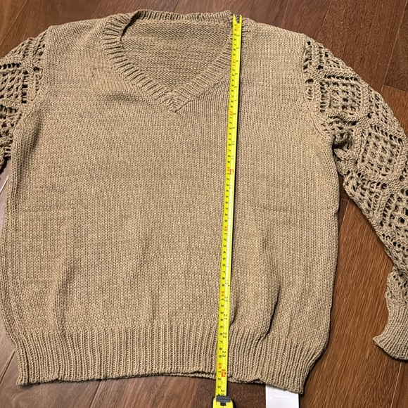 NWT Womenโs size Large Sweater Pointelle V-Neck - Picture 11 of 12